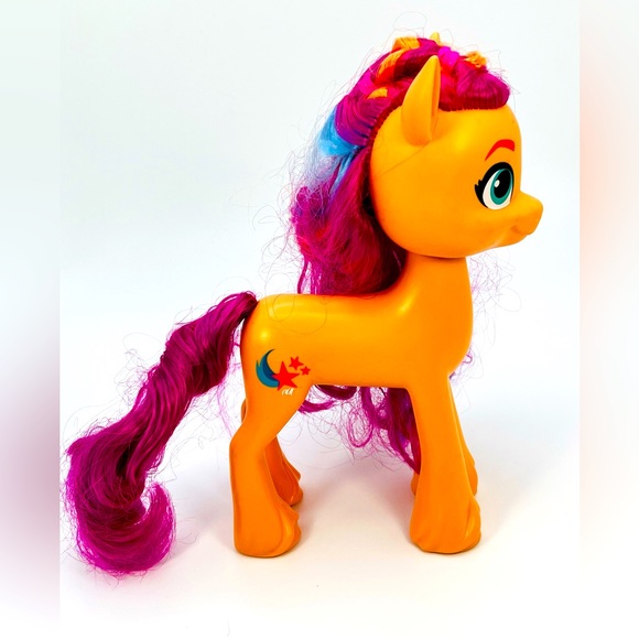 My Little Pony SUNNY STARSCOUT 6.5” Figure Toy 2021 A New Generation Hasbro - Picture 1 of 8
